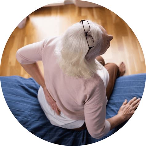 Chiropractor in Minot .